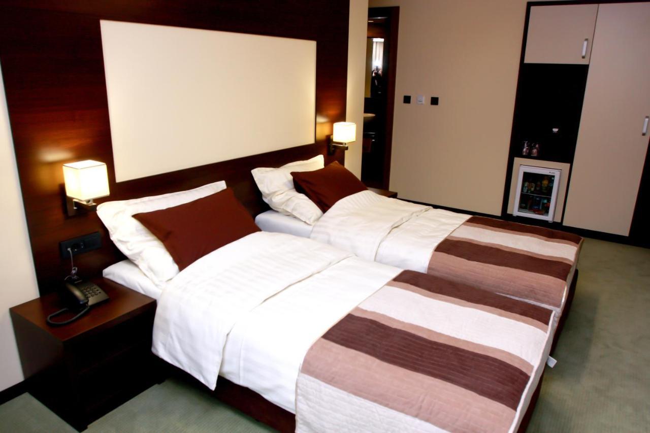 Boutique Hotel Golden Star Tuzla Kamer foto
